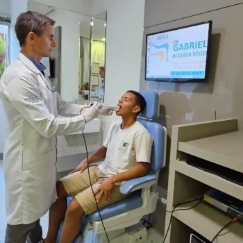 Videolaringoestroboscopia